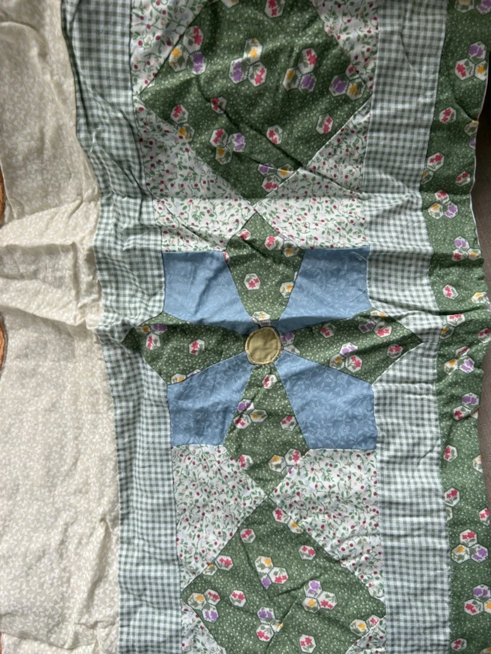 Lion & Lamb Quilted Patchwork Throw in colorful grannysquares nursery zoo ark